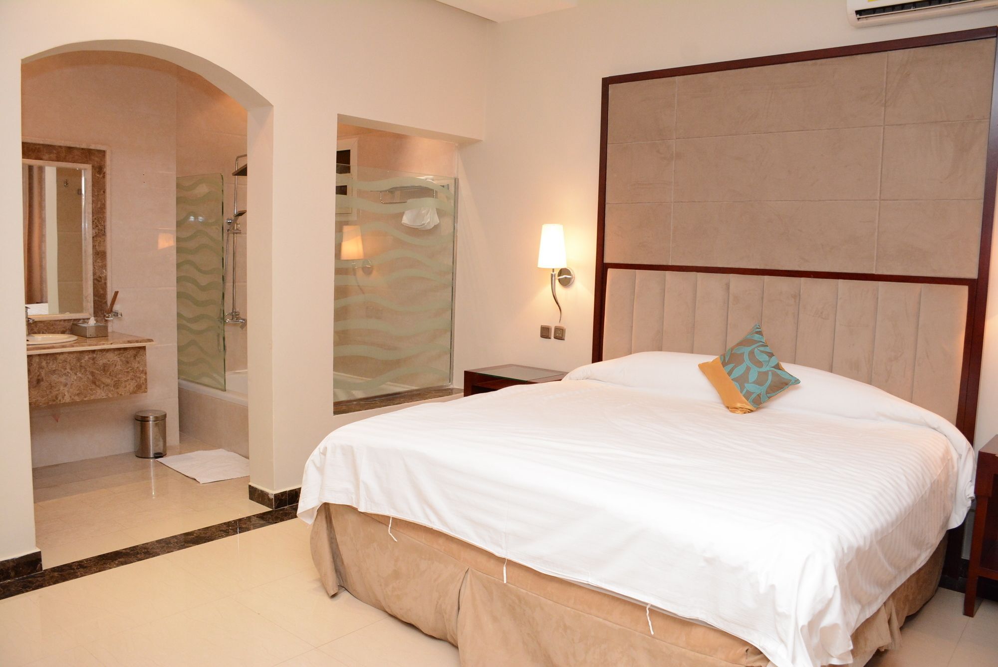 Topaz Furnished Apartments Riyadh Exteriör bild